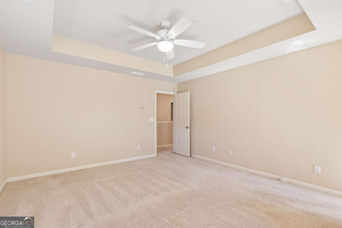 2377 Whispering Drive NW