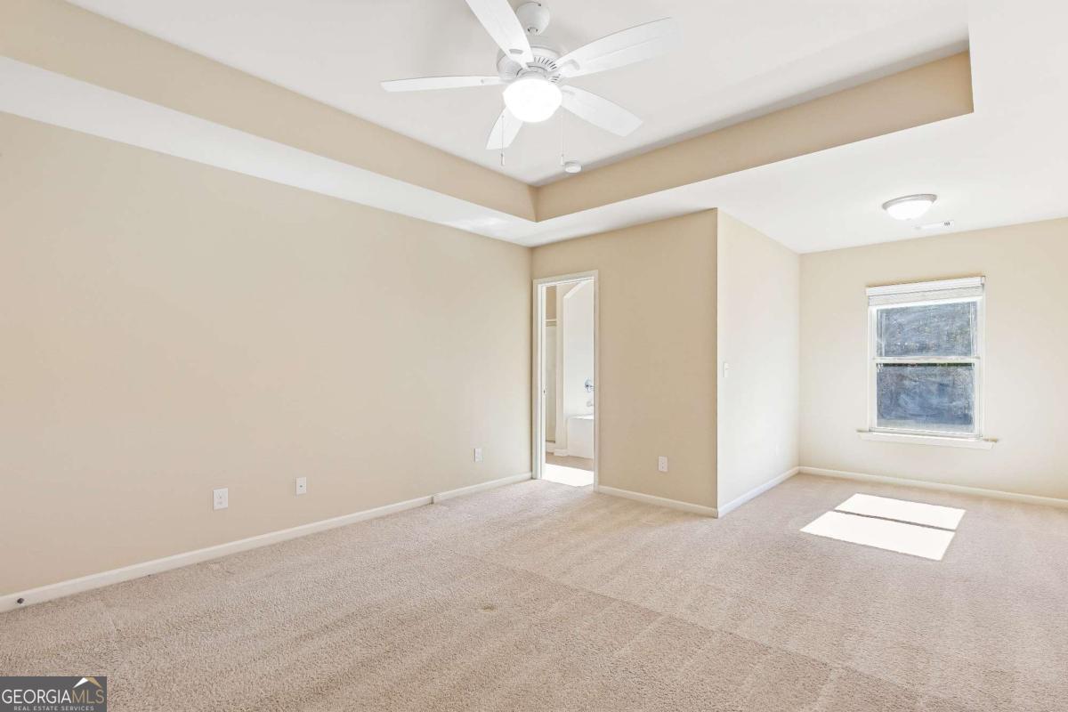 2377 Whispering Drive NW