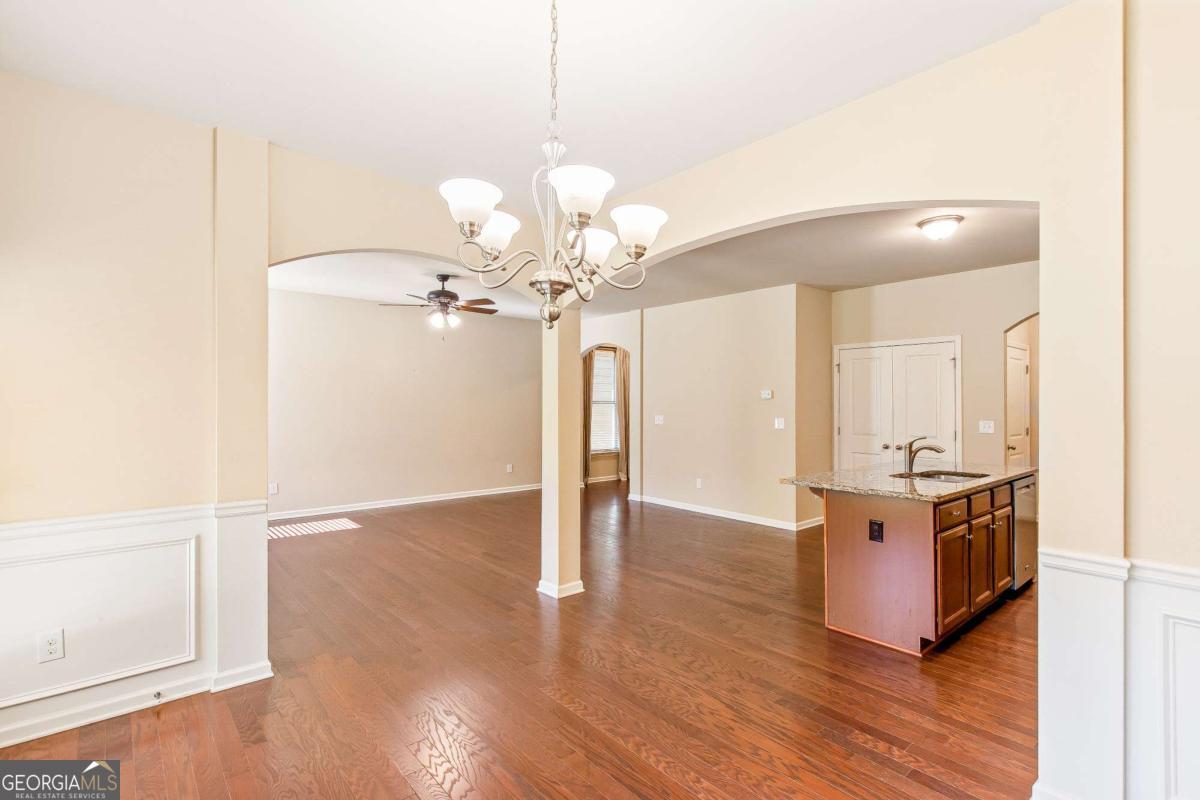 2377 Whispering Drive NW