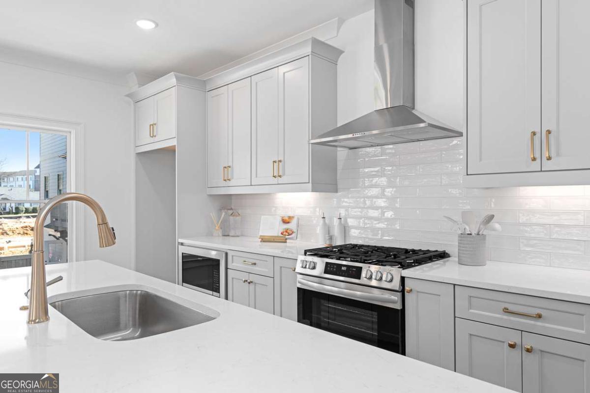 3307 Stillwood Drive