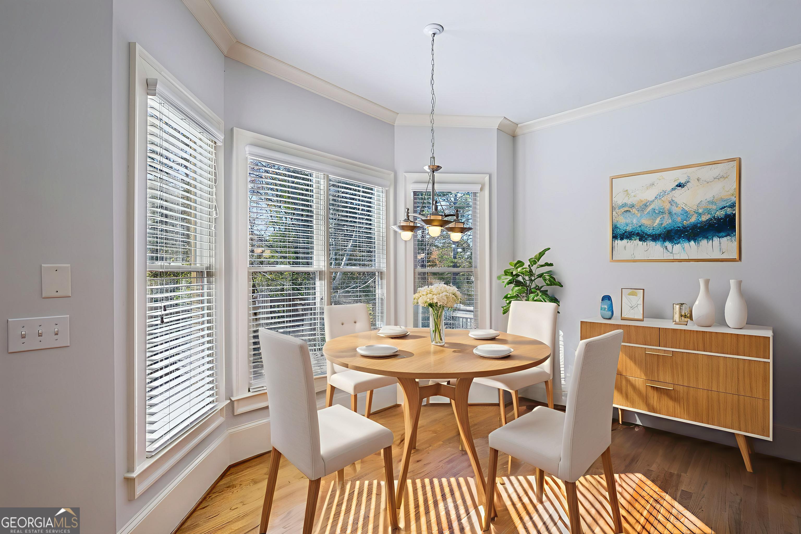 1043 Antioch Drive NE