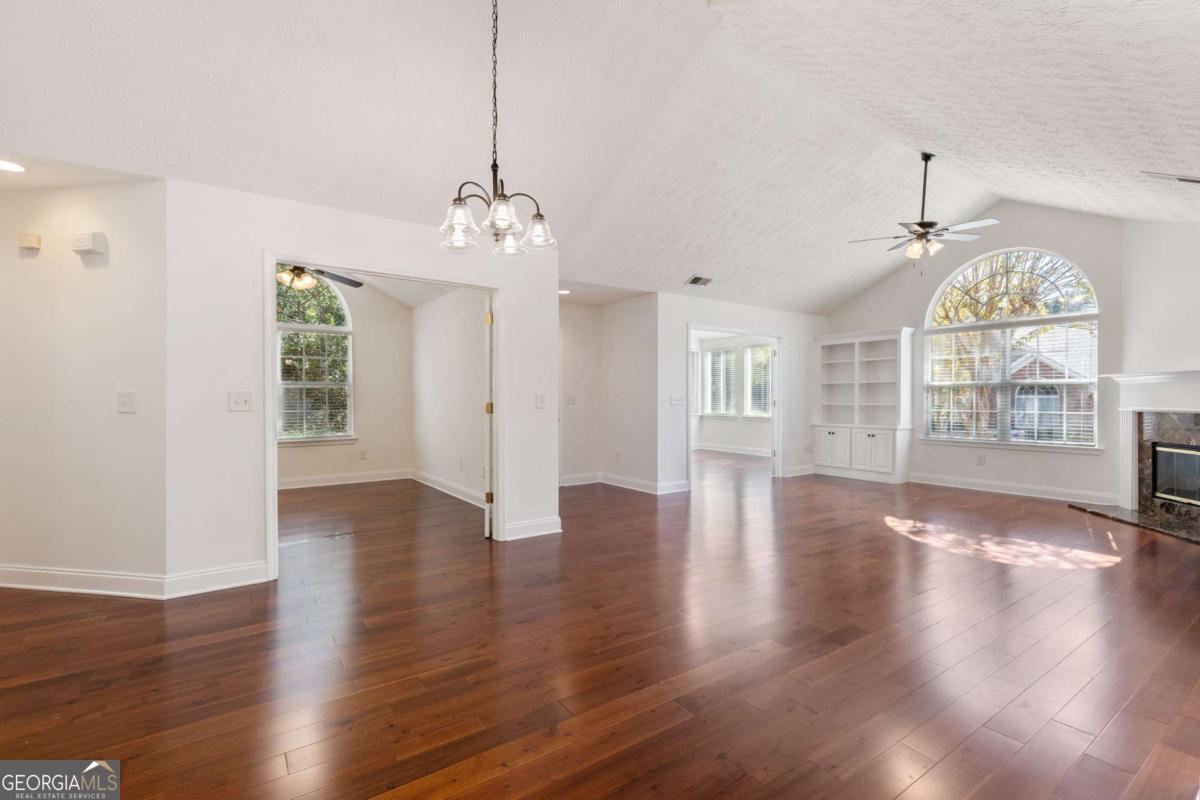 2728 Vintage Reserve Lane # 21