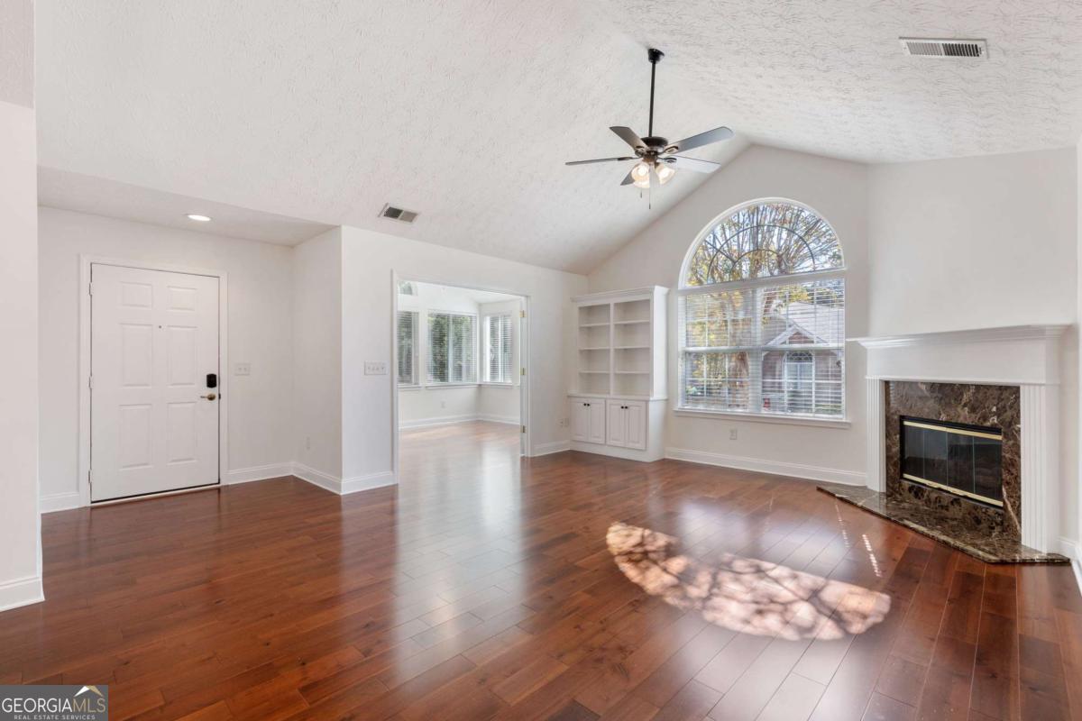 2728 Vintage Reserve Lane # 21