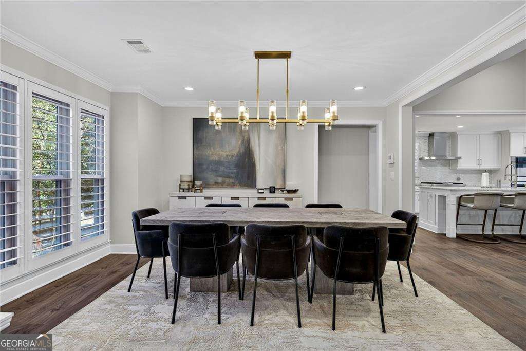 5197 Forest Brook Parkway