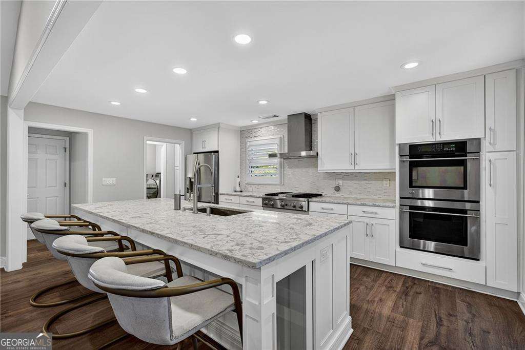 5197 Forest Brook Parkway