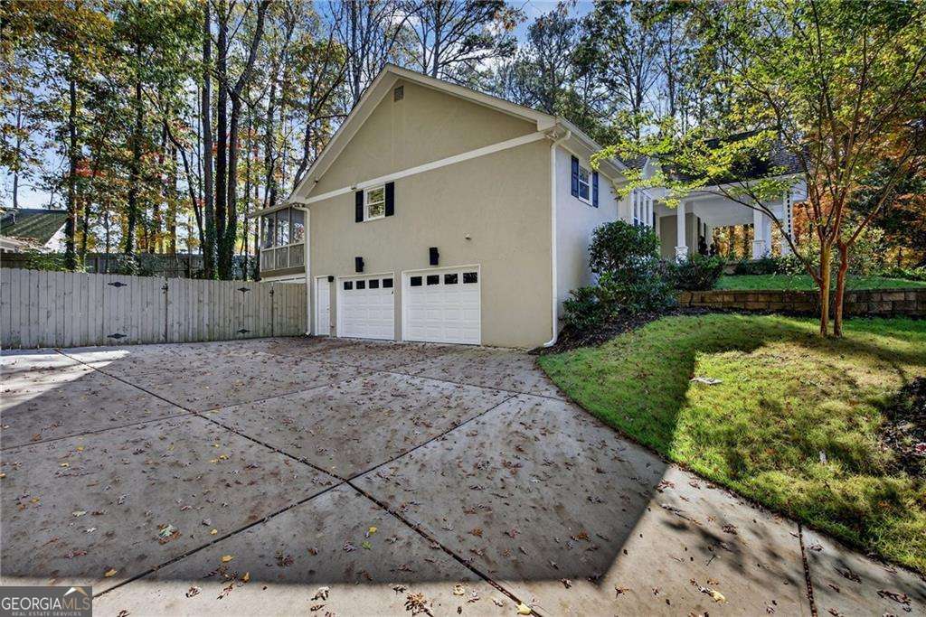 5197 Forest Brook Parkway