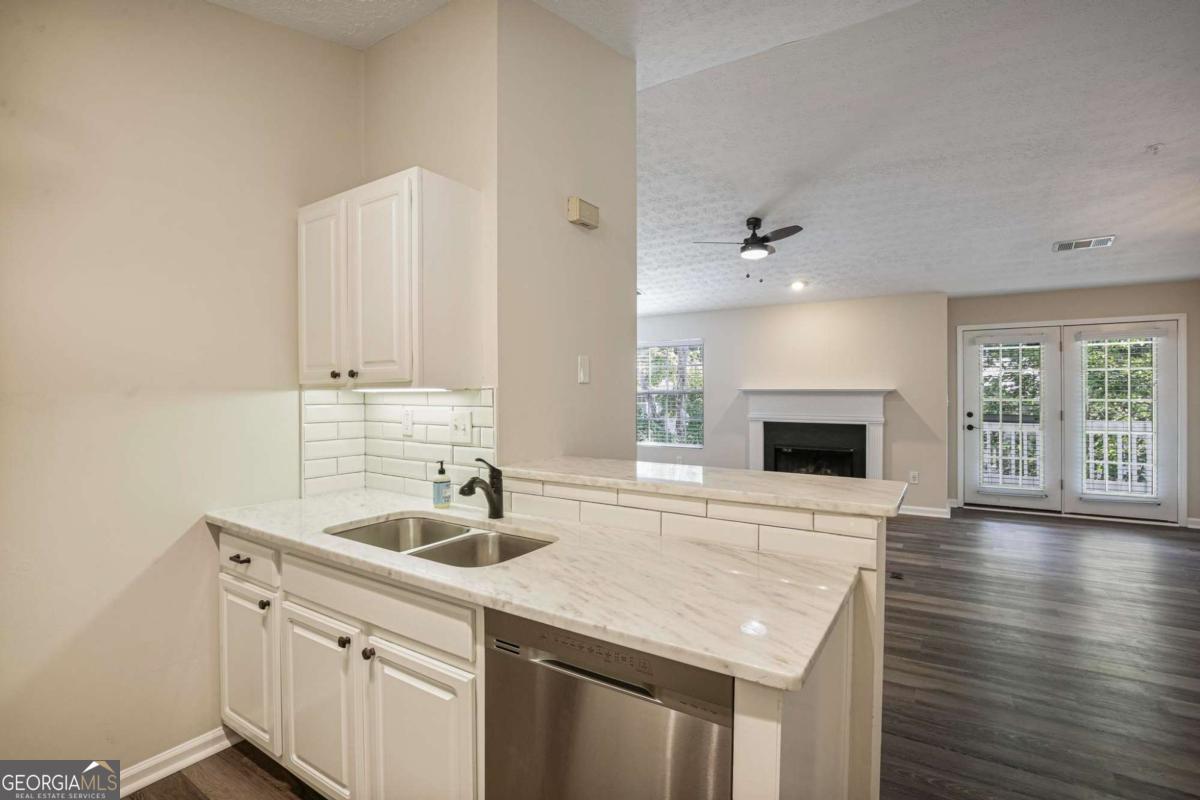 1371 Keys Crossing Drive NE