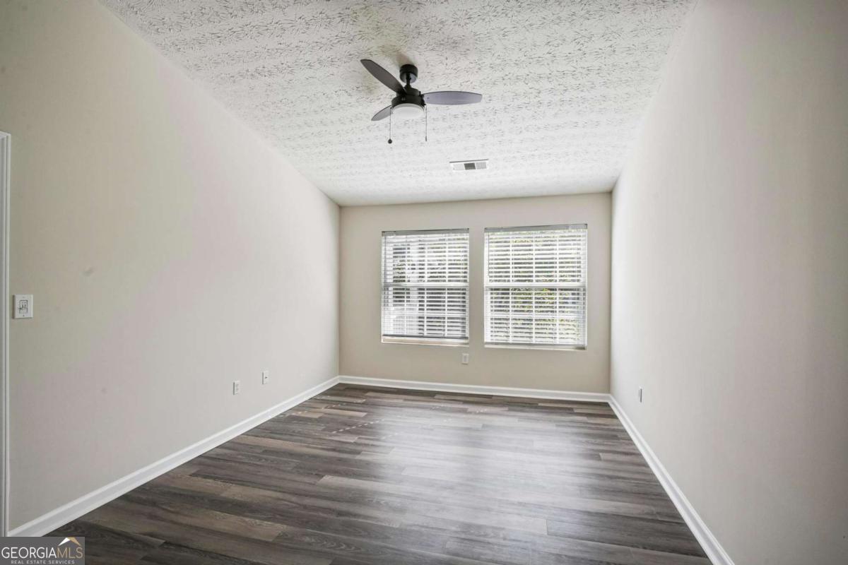 1371 Keys Crossing Drive NE