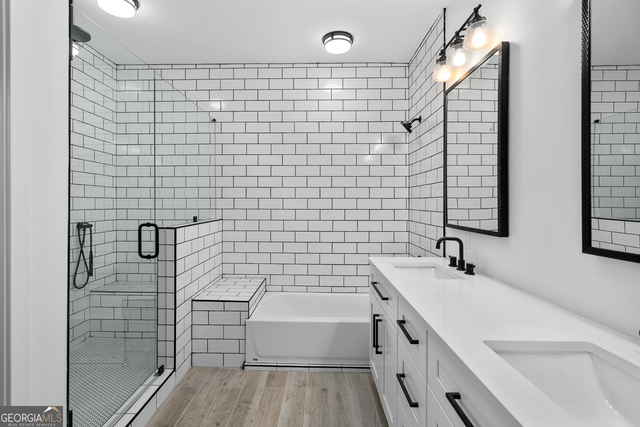 147 Hutchinson Street NE