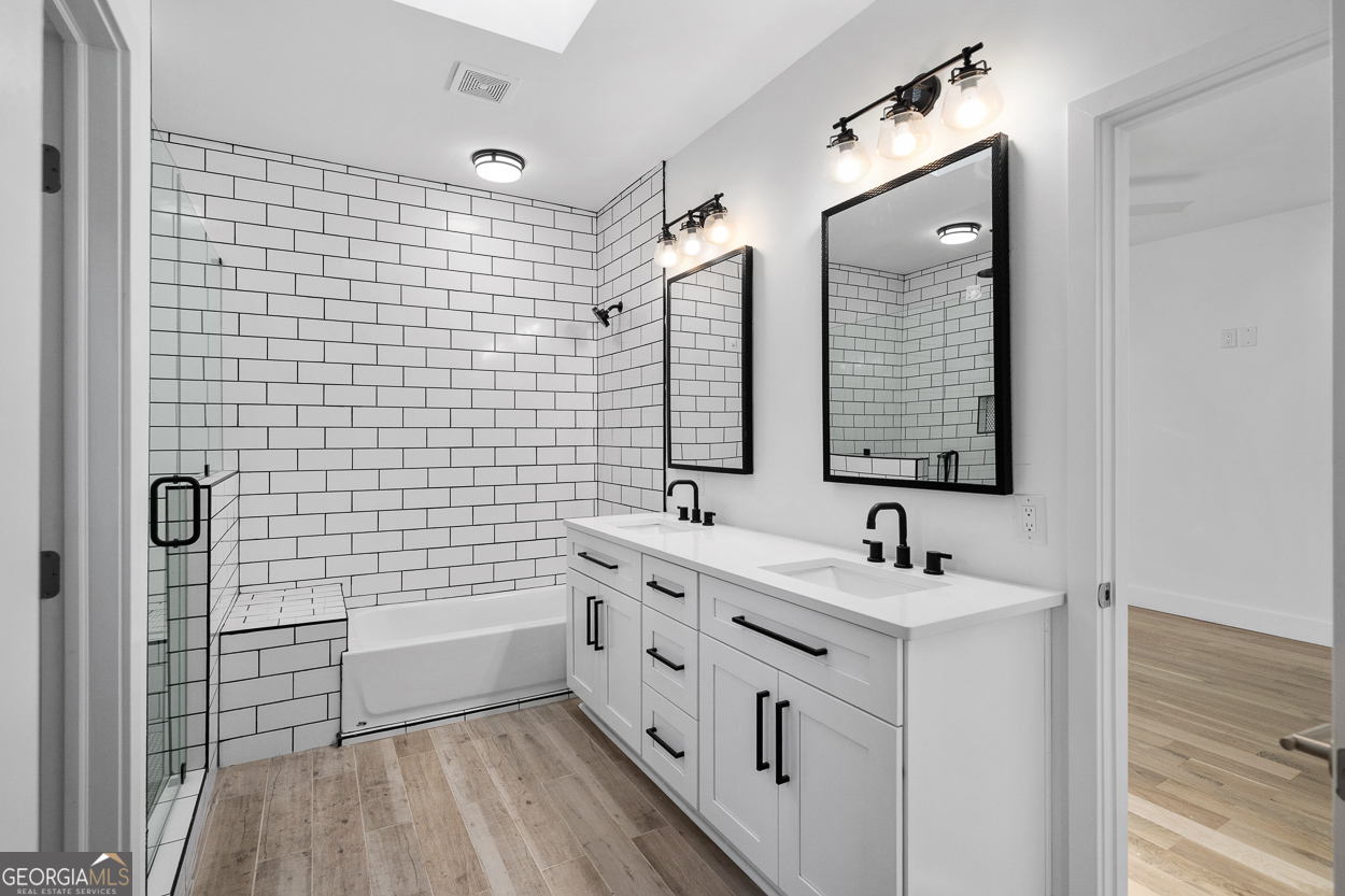 147 Hutchinson Street NE