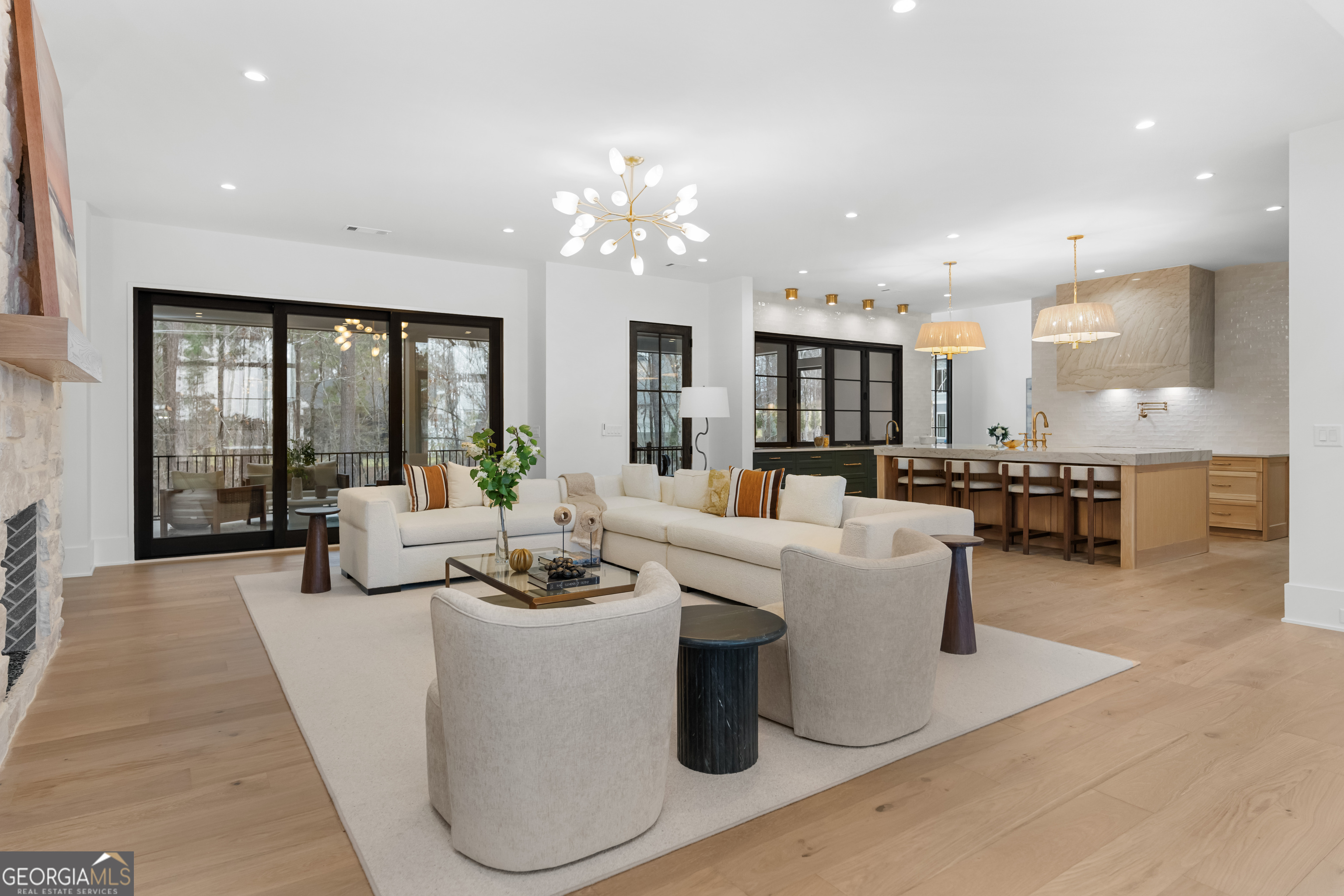 1131 Broadpoint Drive