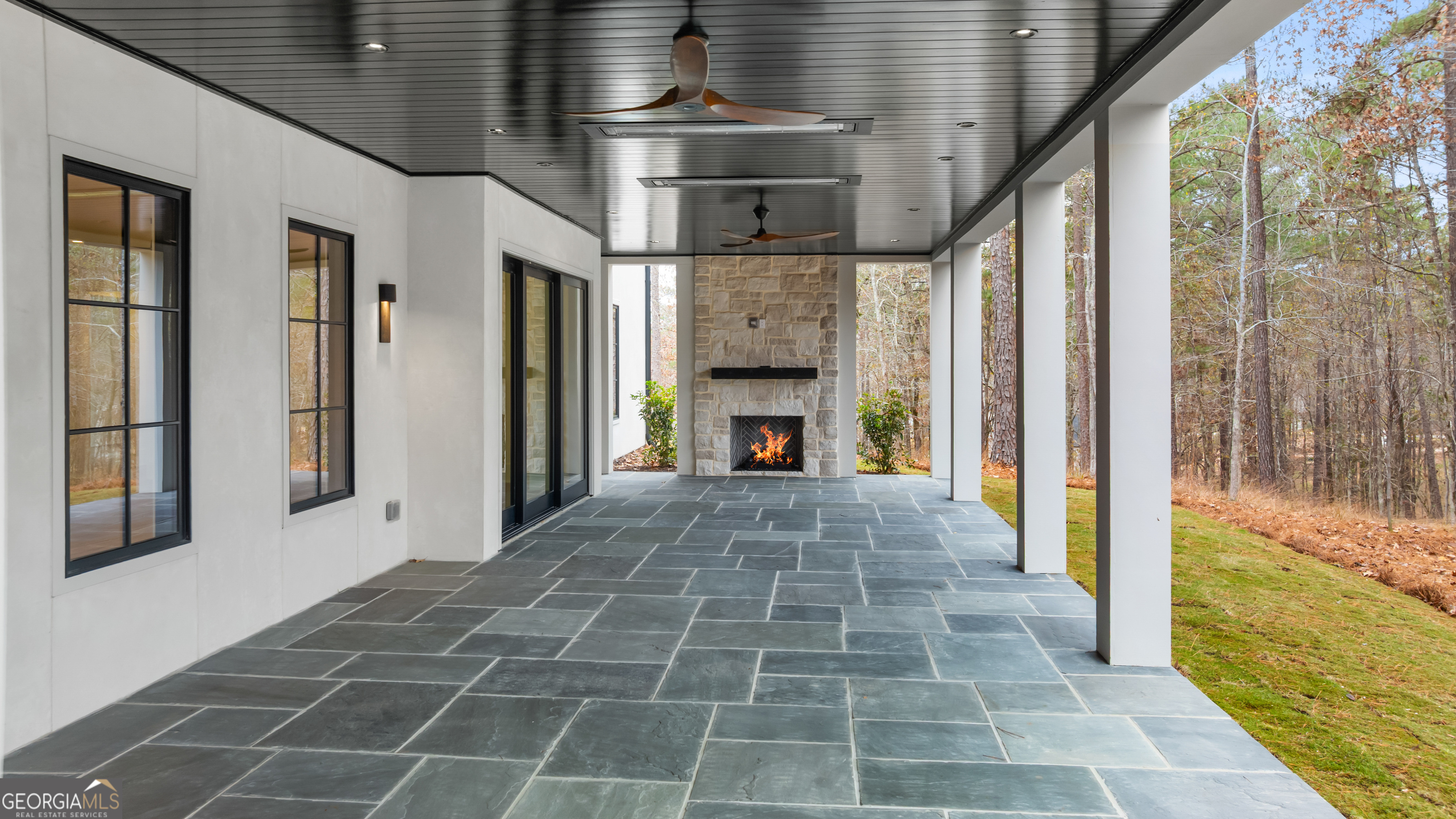 1131 Broadpoint Drive