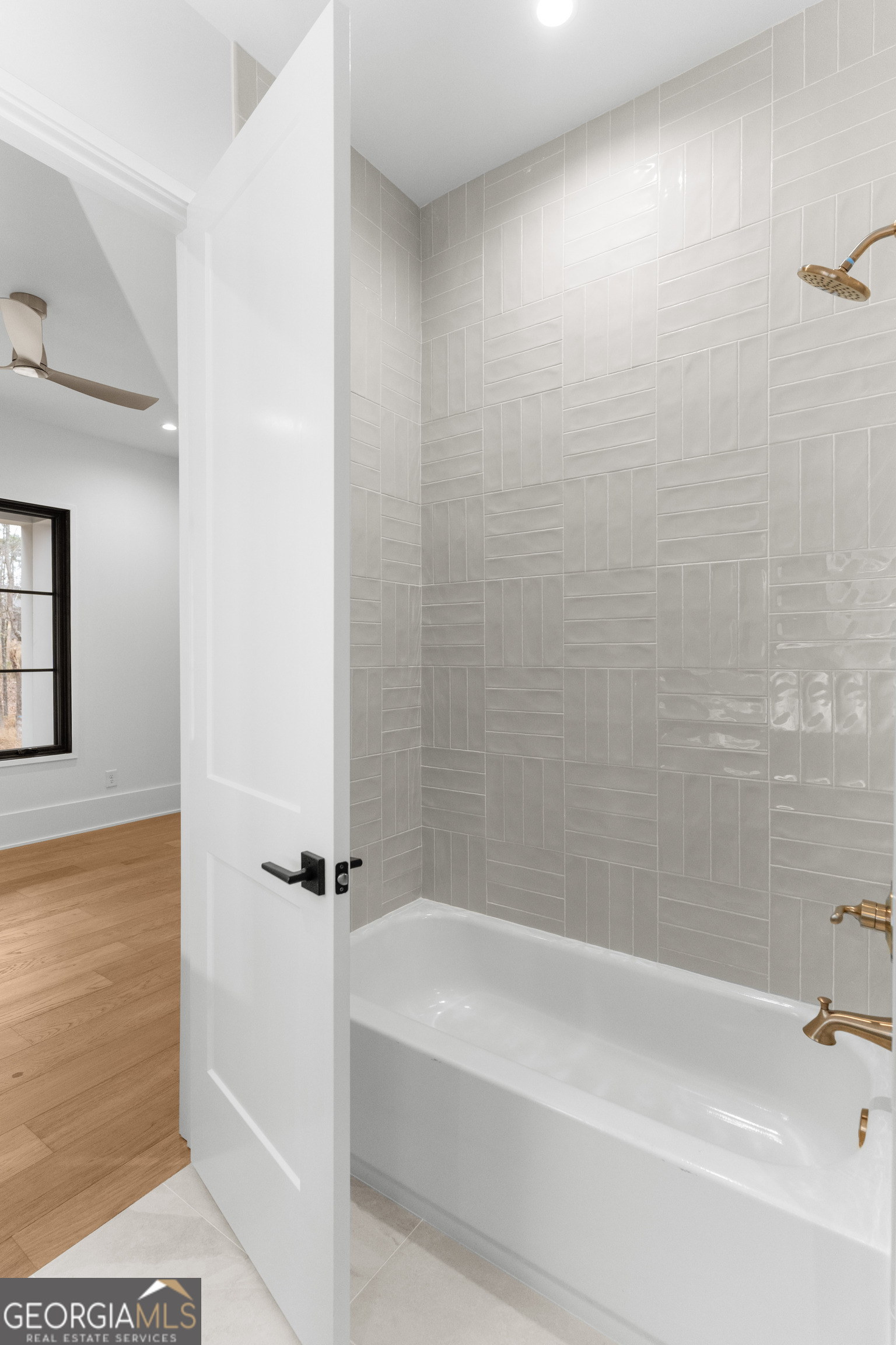 1131 Broadpoint Drive