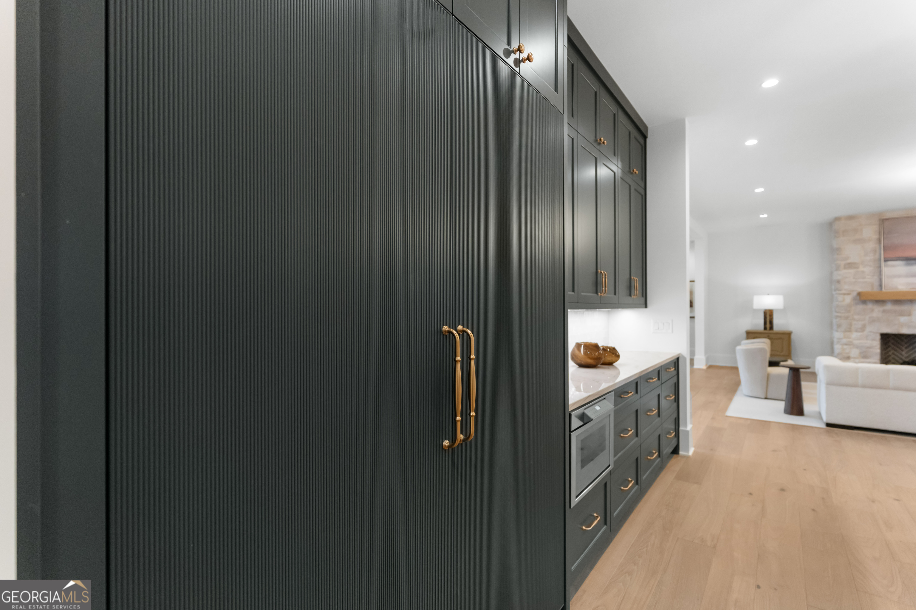 1131 Broadpoint Drive