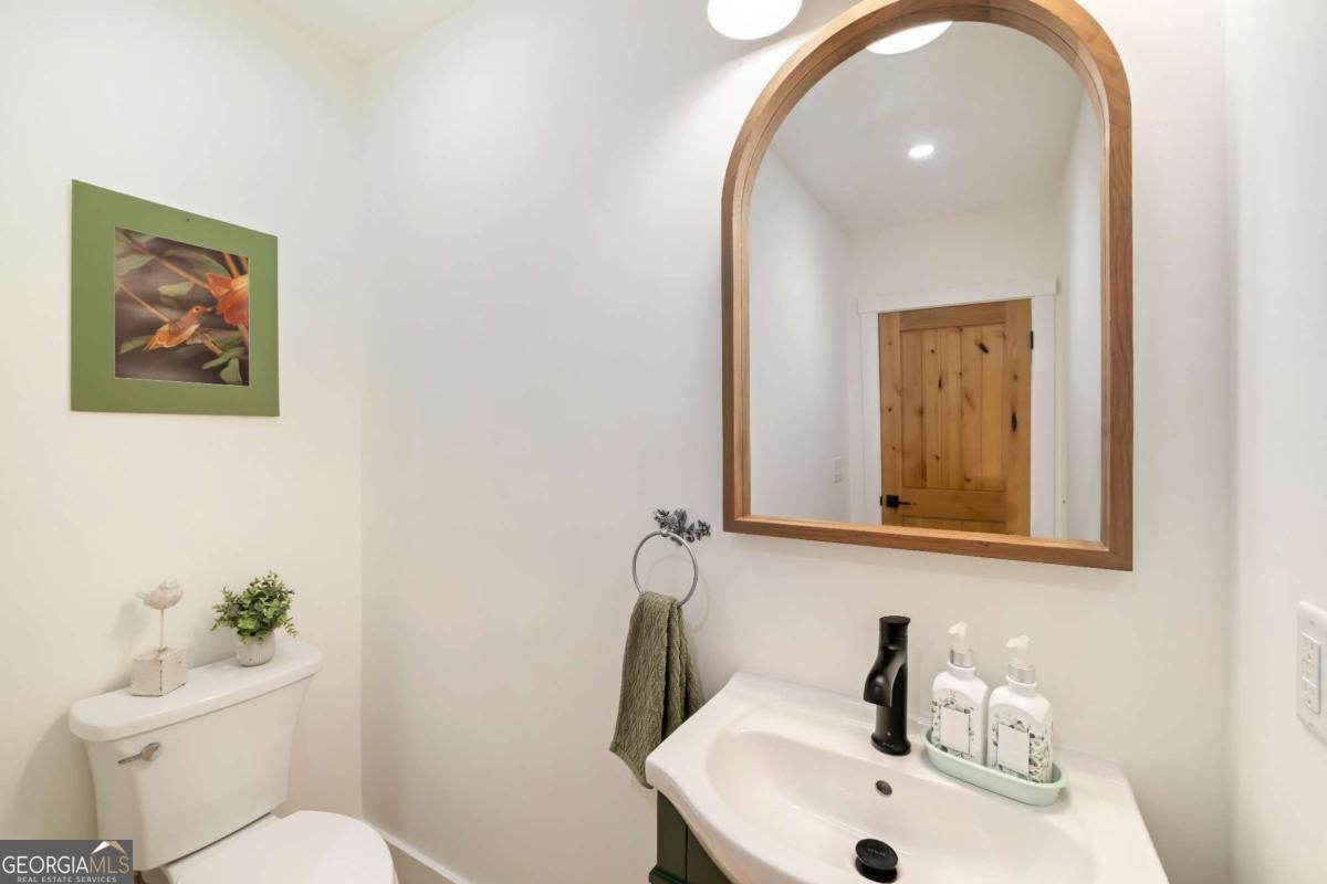 7670 Hiawassee Wilderness