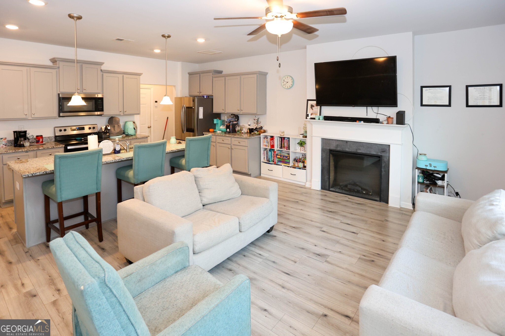 7488 Knoll Hollow Road