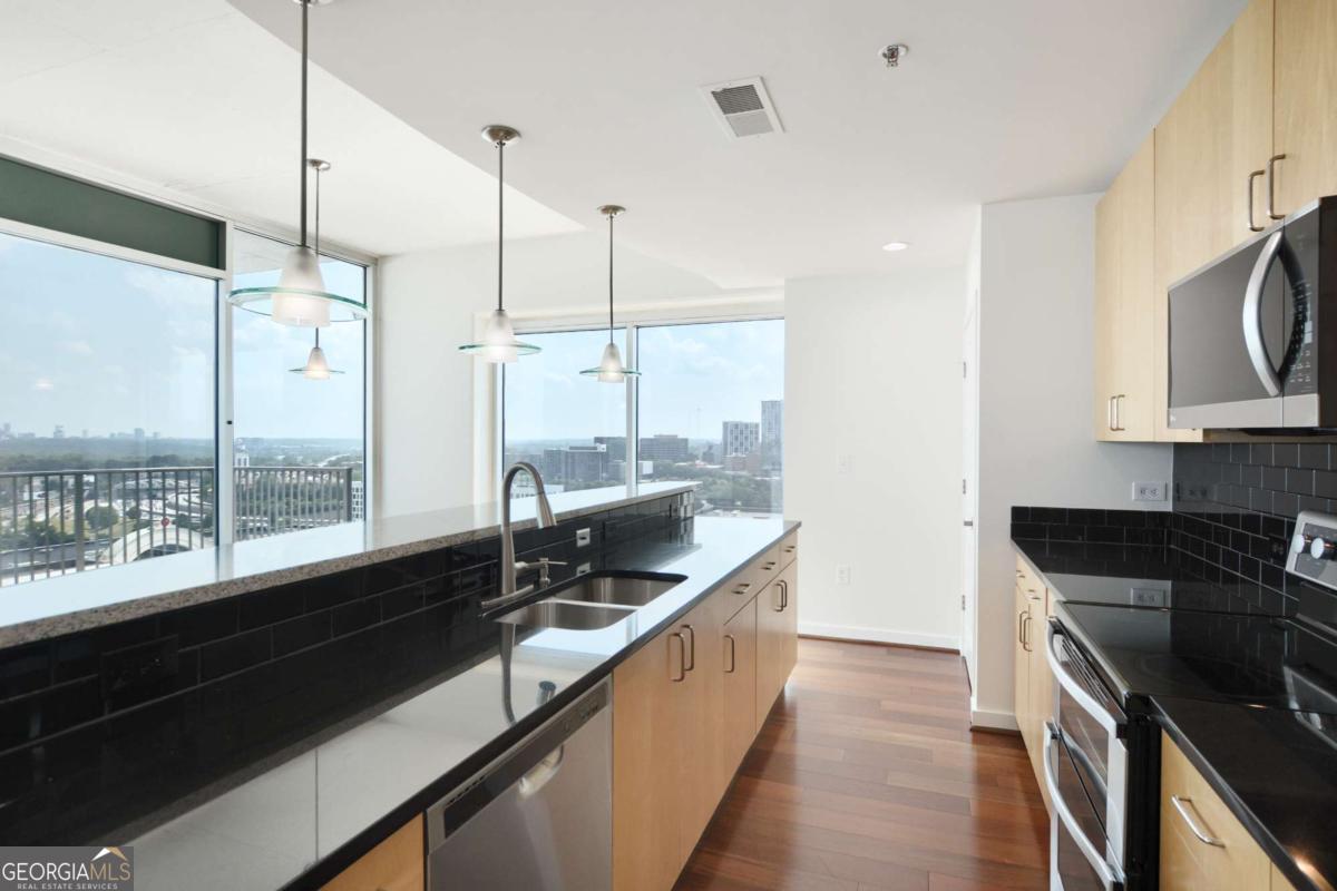 361 17th Street NW # 1702