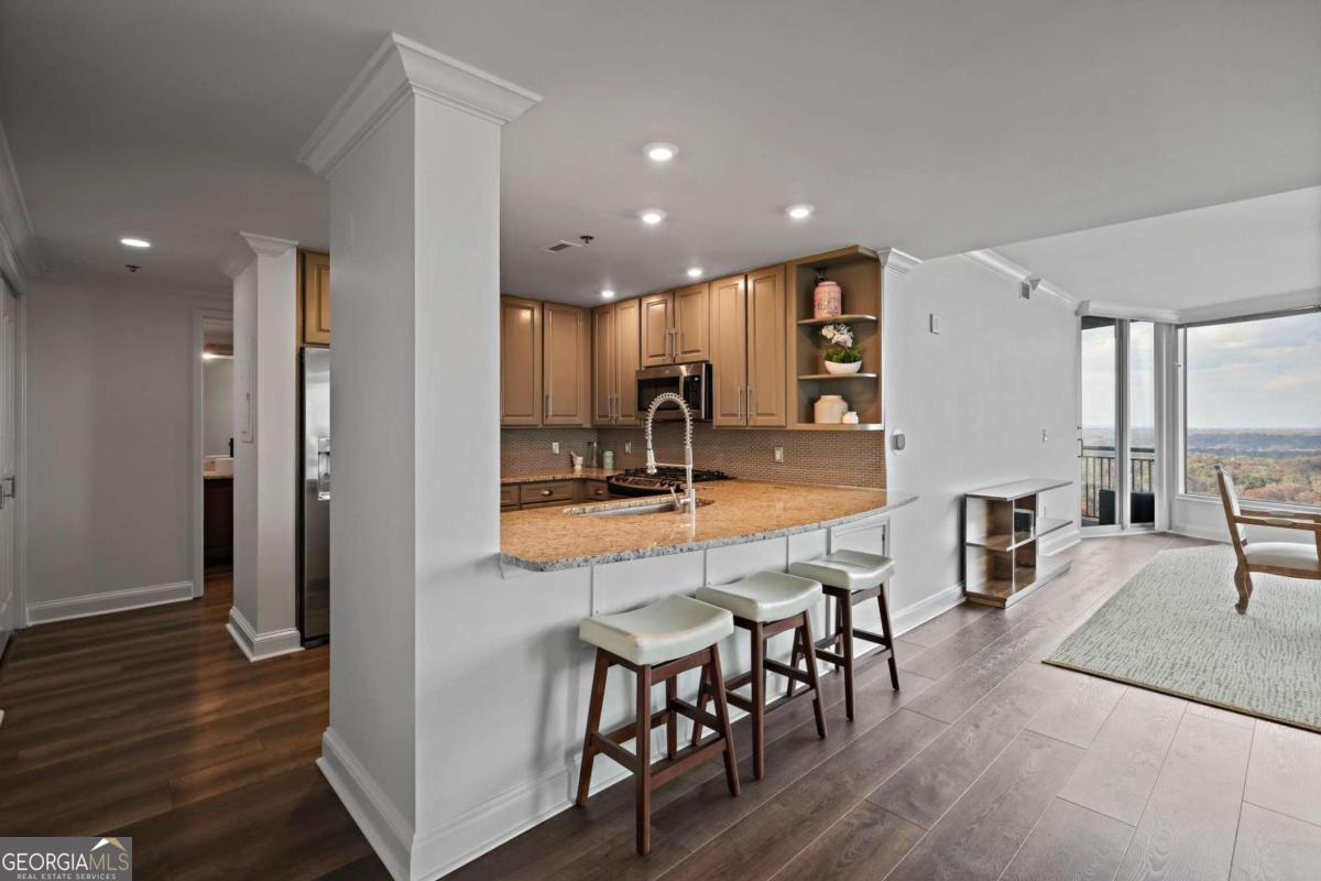 3338 Peachtree Road NE # 2803