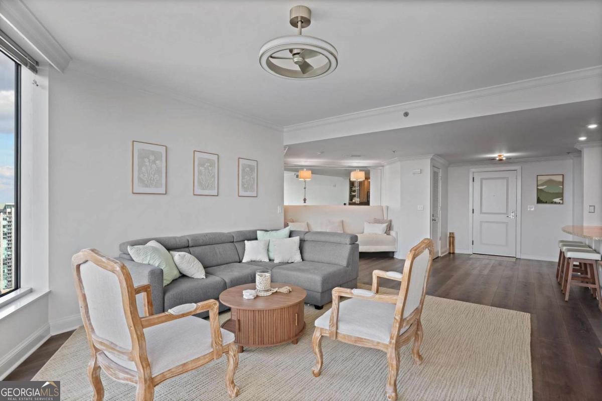 3338 Peachtree Road NE # 2803