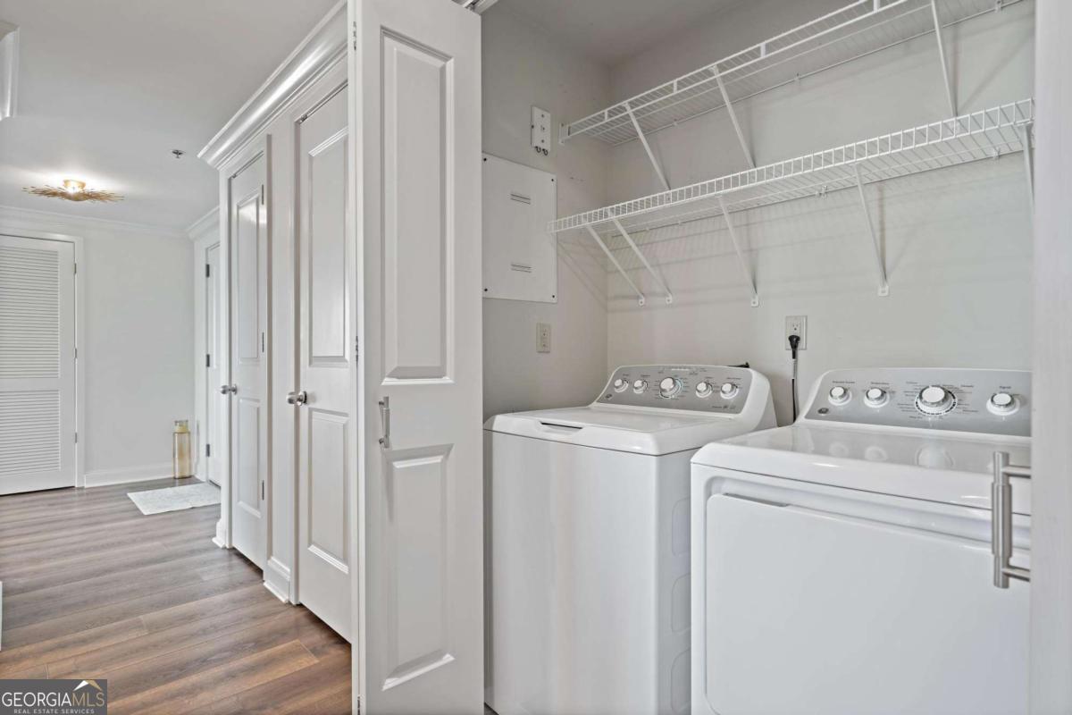 3338 Peachtree Road NE # 2803