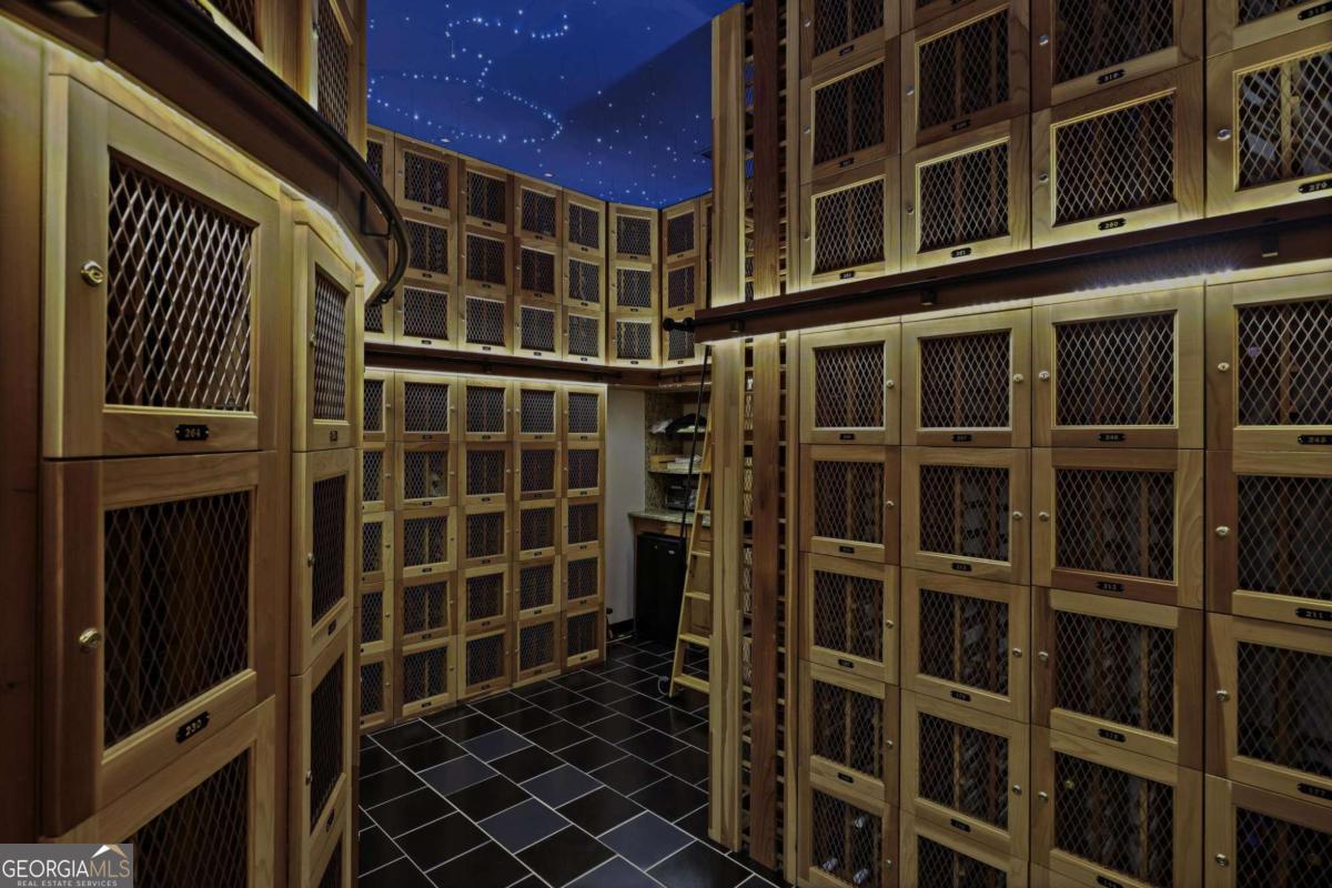 3338 Peachtree Road NE # 2803