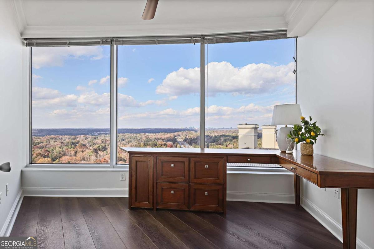 3338 Peachtree Road NE # 2803