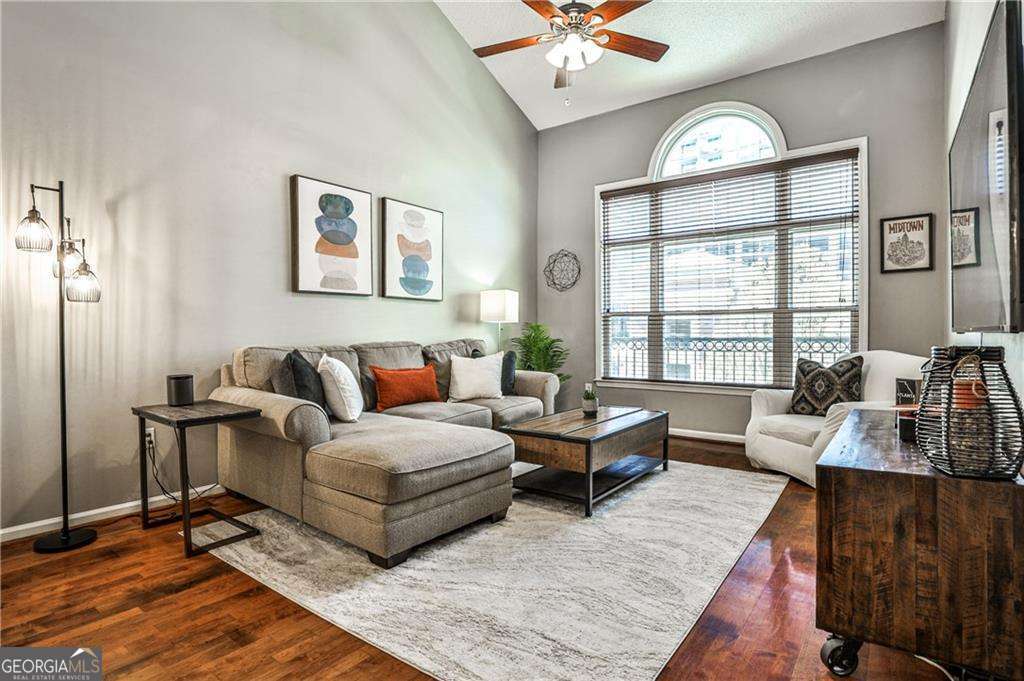 955 Juniper Street NE # 2322