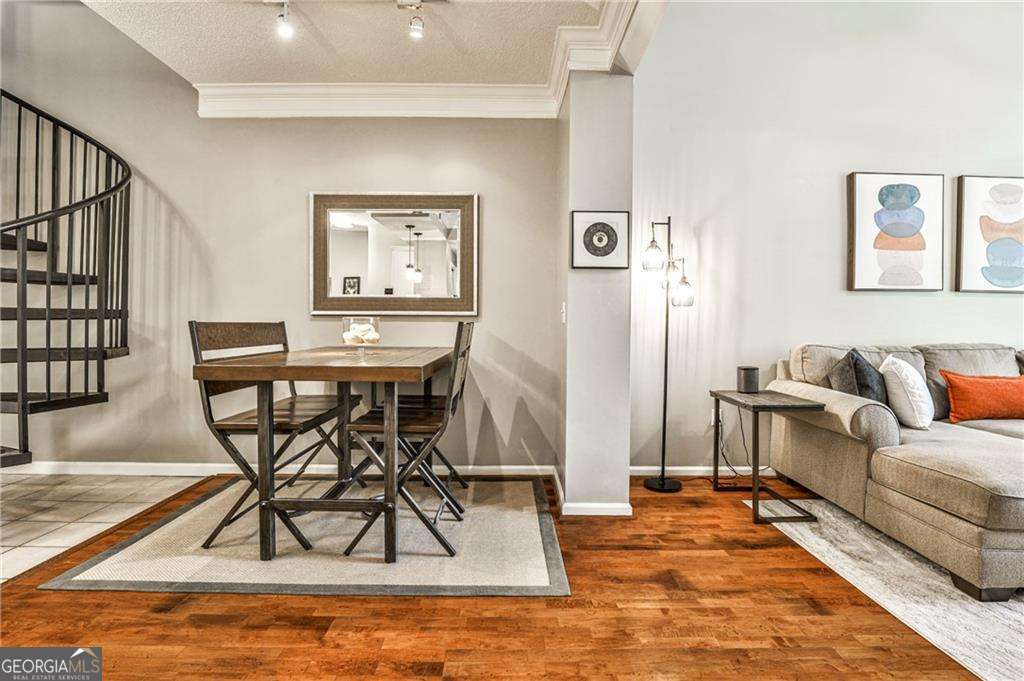 955 Juniper Street NE # 2322