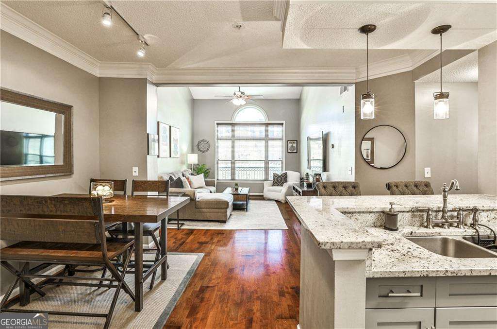 955 Juniper Street NE # 2322