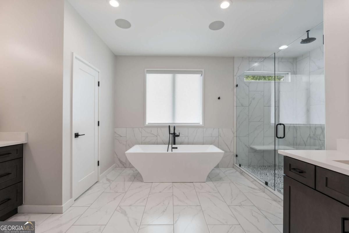 664 B Timm Valley Road NE