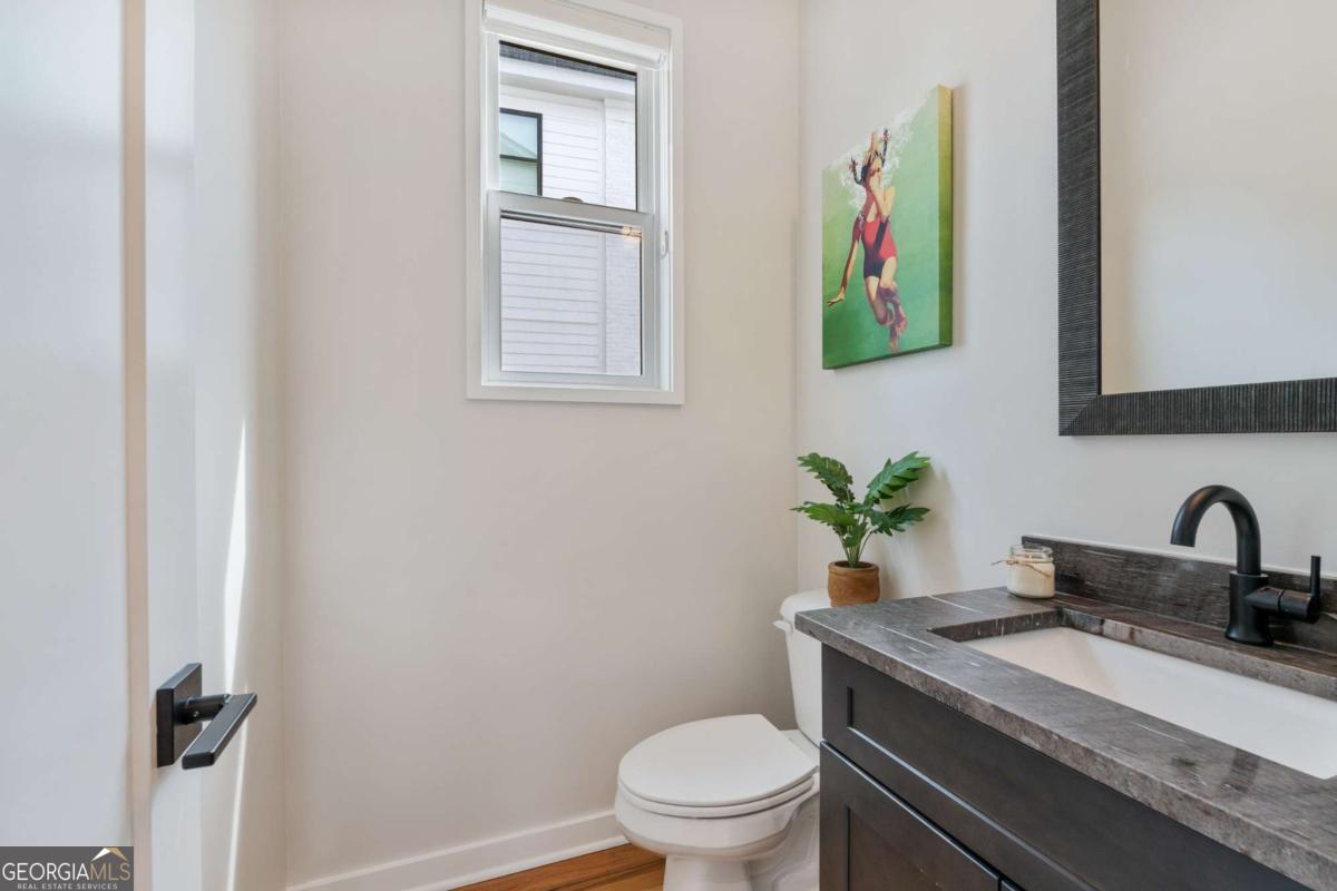 664 B Timm Valley Road NE