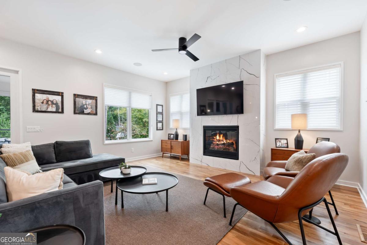 664 B Timm Valley Road NE