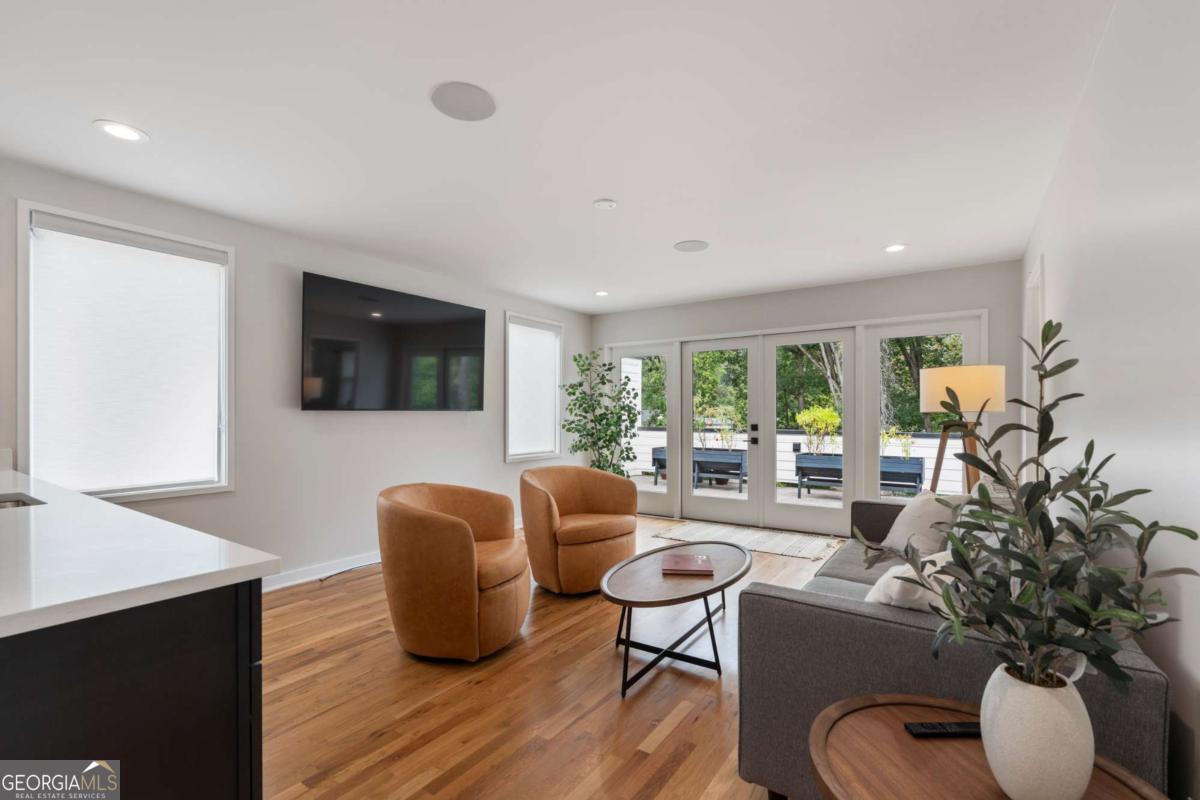 664 B Timm Valley Road NE