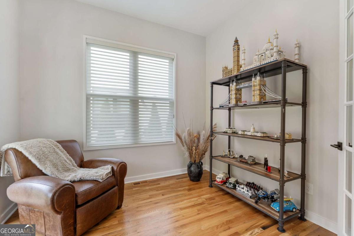 664 B Timm Valley Road NE