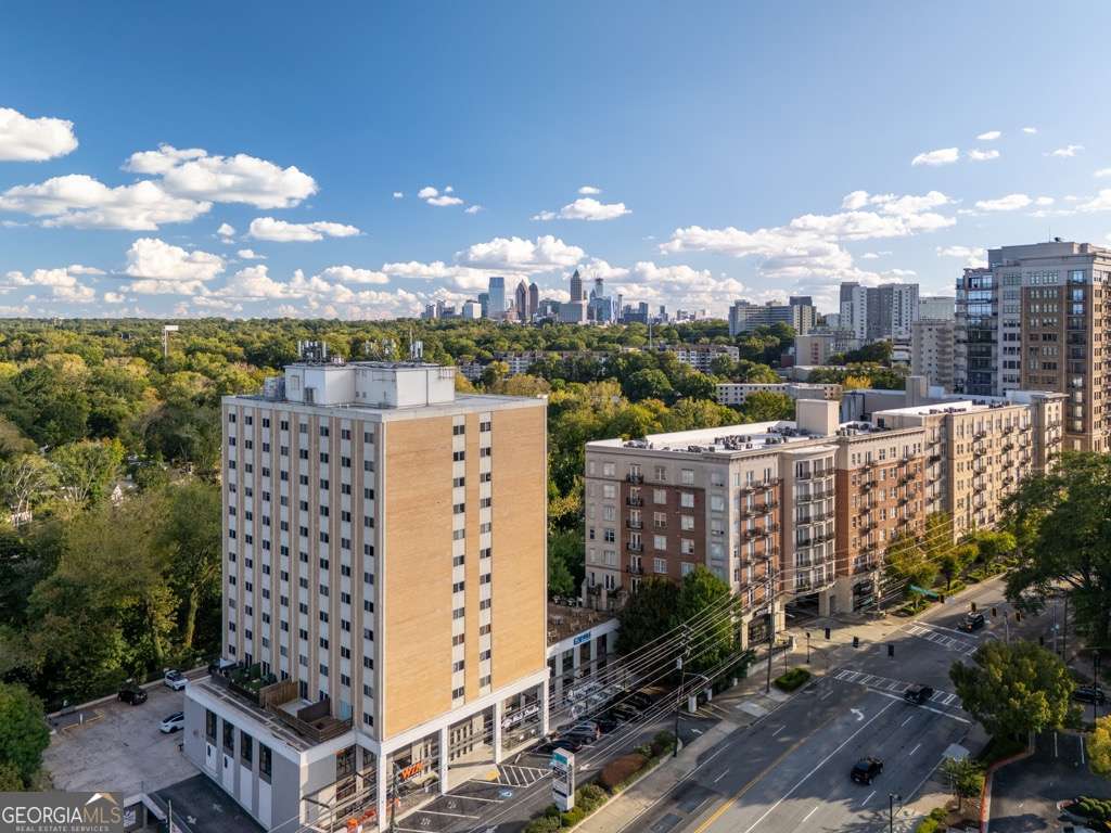 2285 Peachtree Road NE # 1004