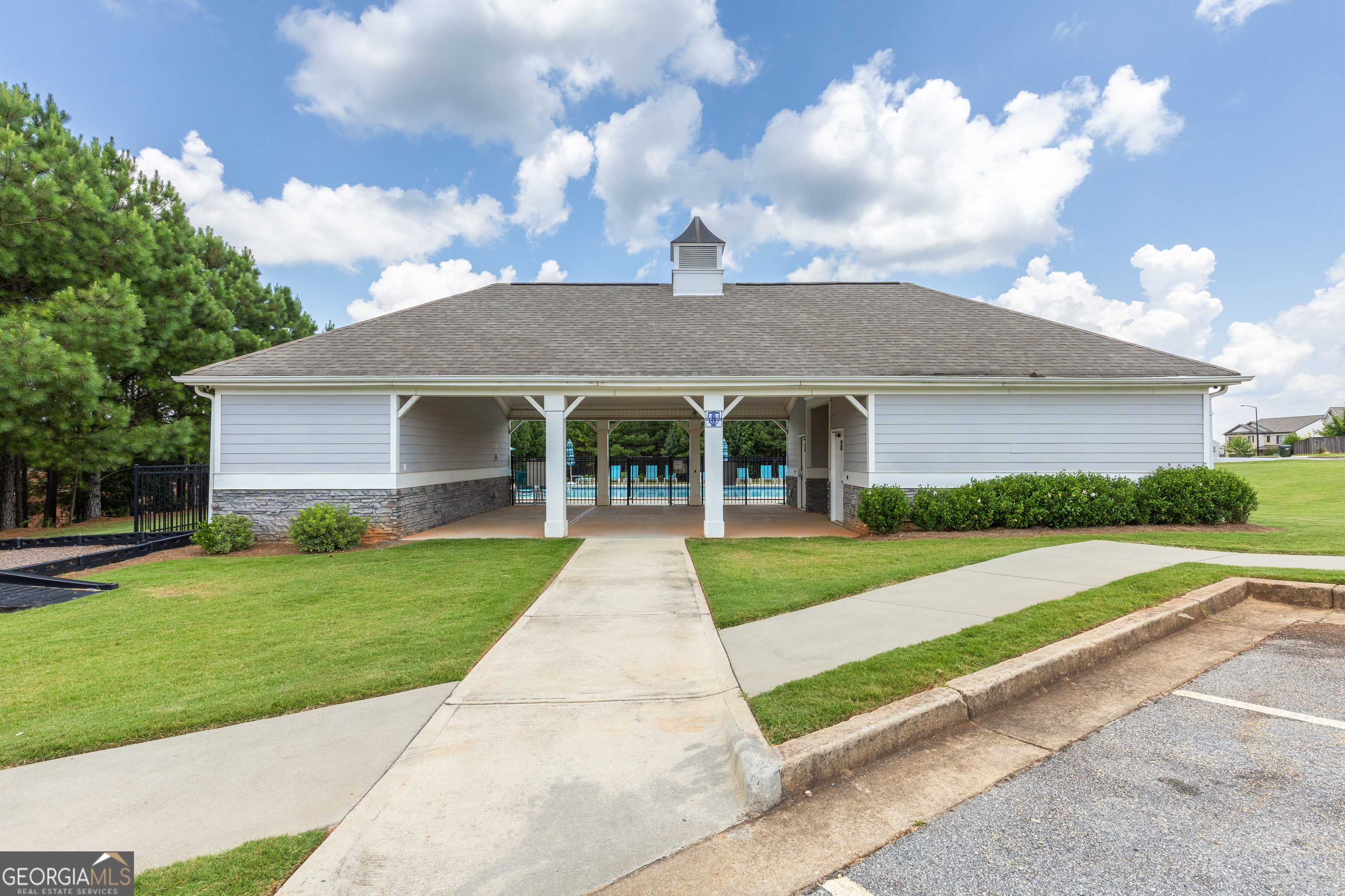 295 Springer Parkway