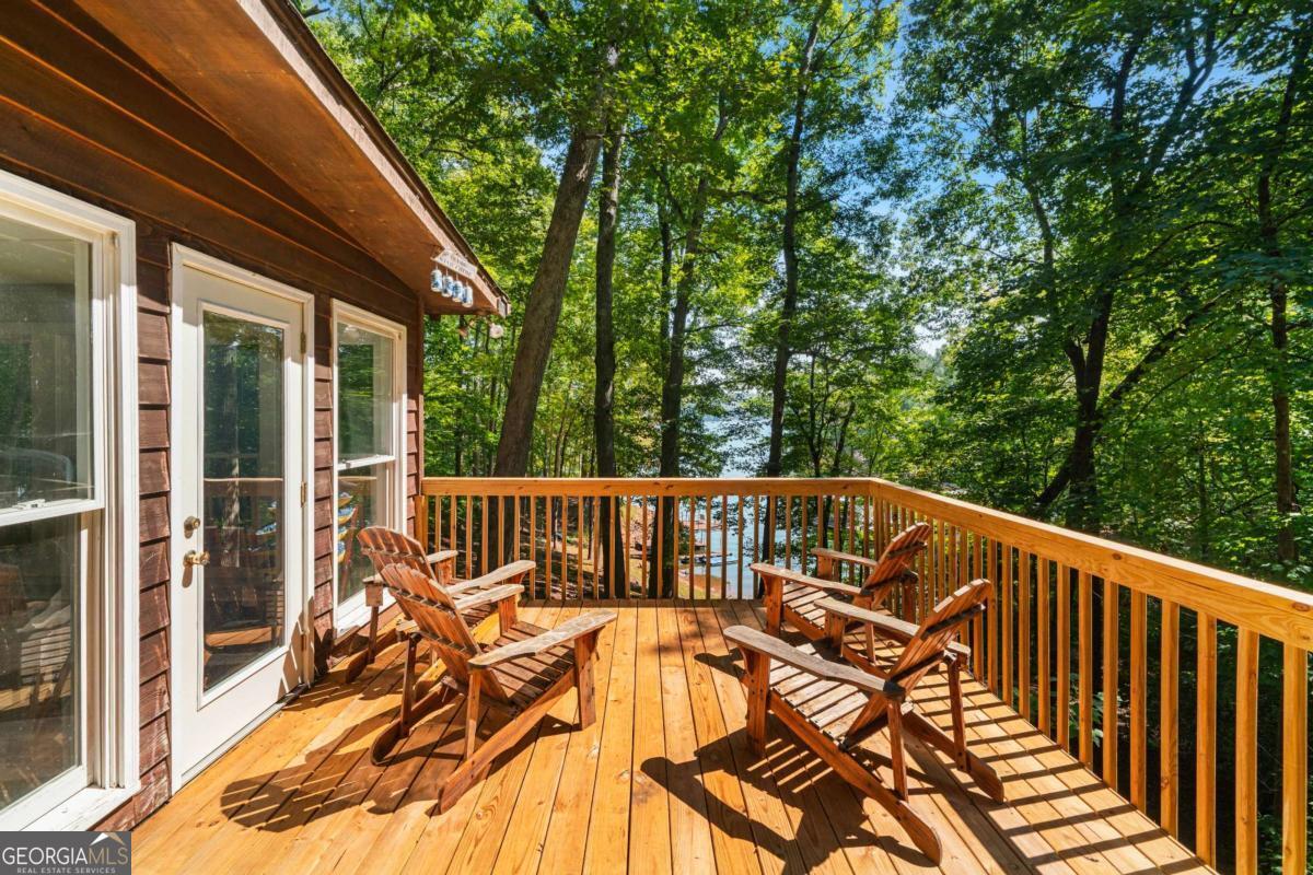 180 Waterfront Drive