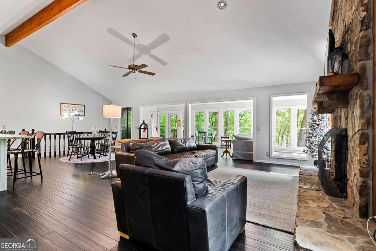 180 Waterfront Drive