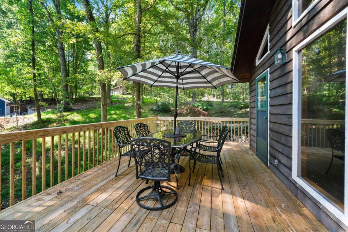 180 Waterfront Drive