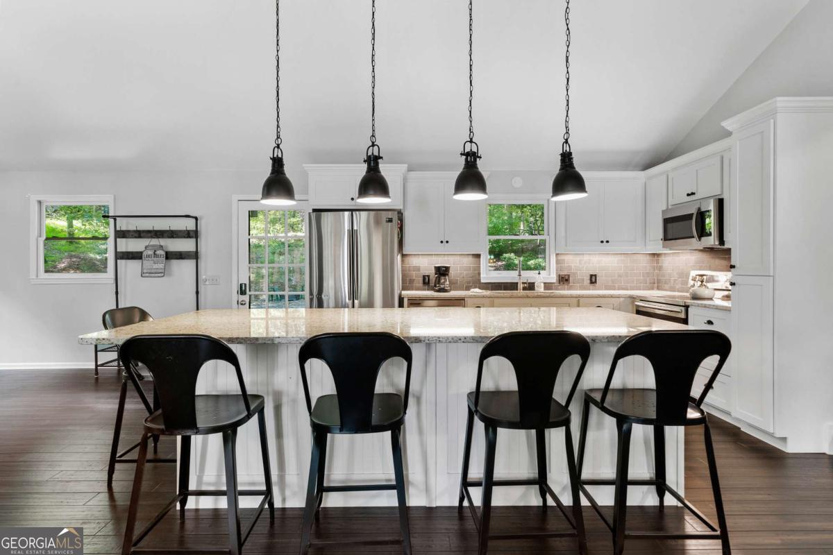 180 Waterfront Drive