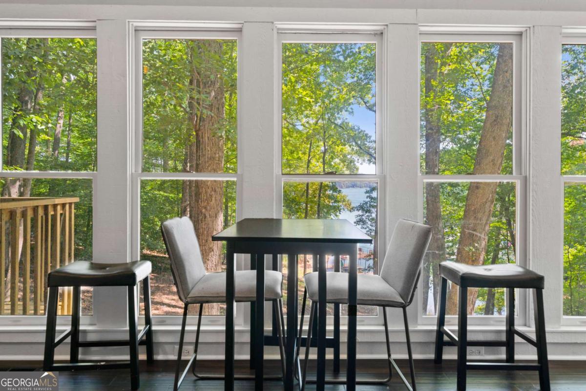 180 Waterfront Drive