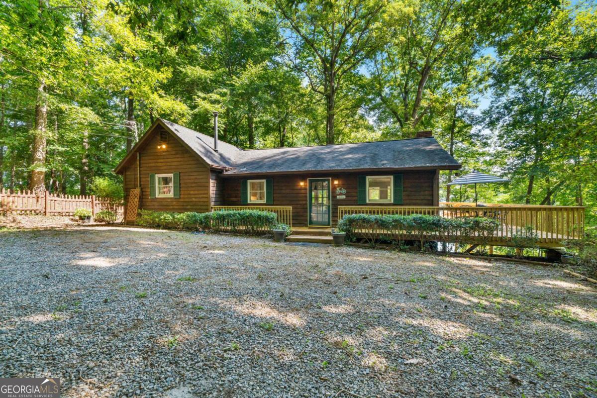 180 Waterfront Drive