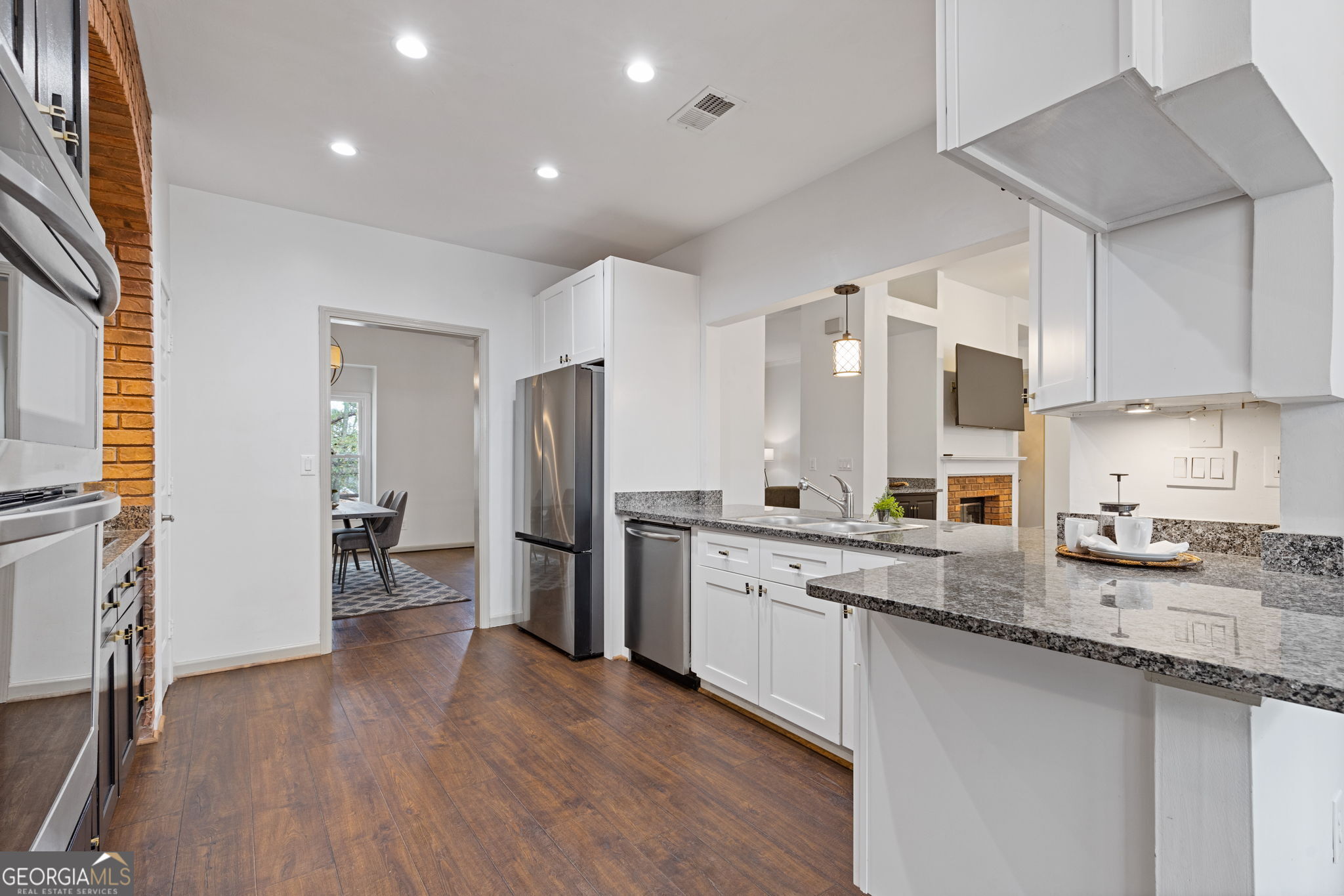 3616 Cherry Ridge Boulevard