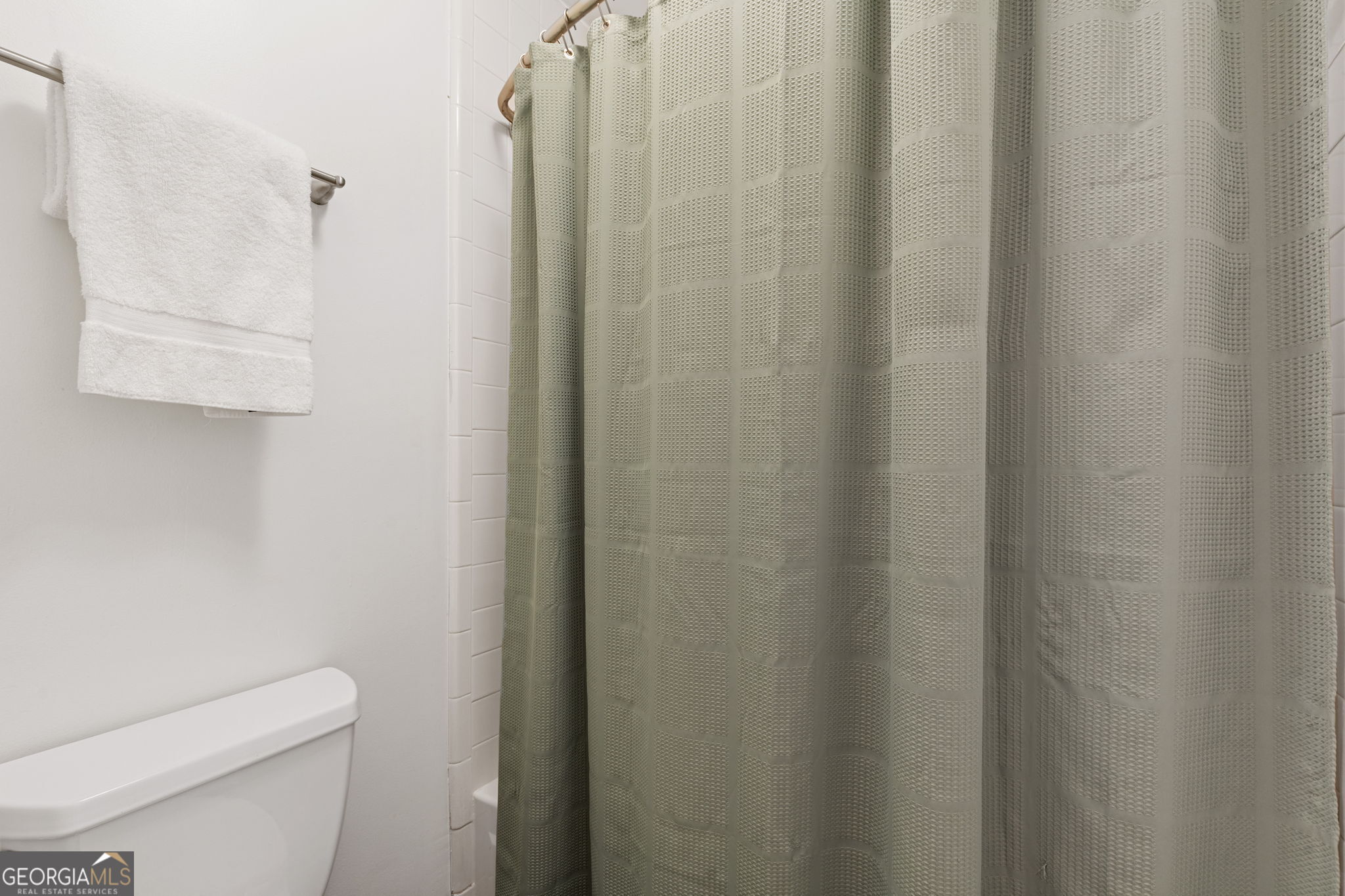 3616 Cherry Ridge Boulevard