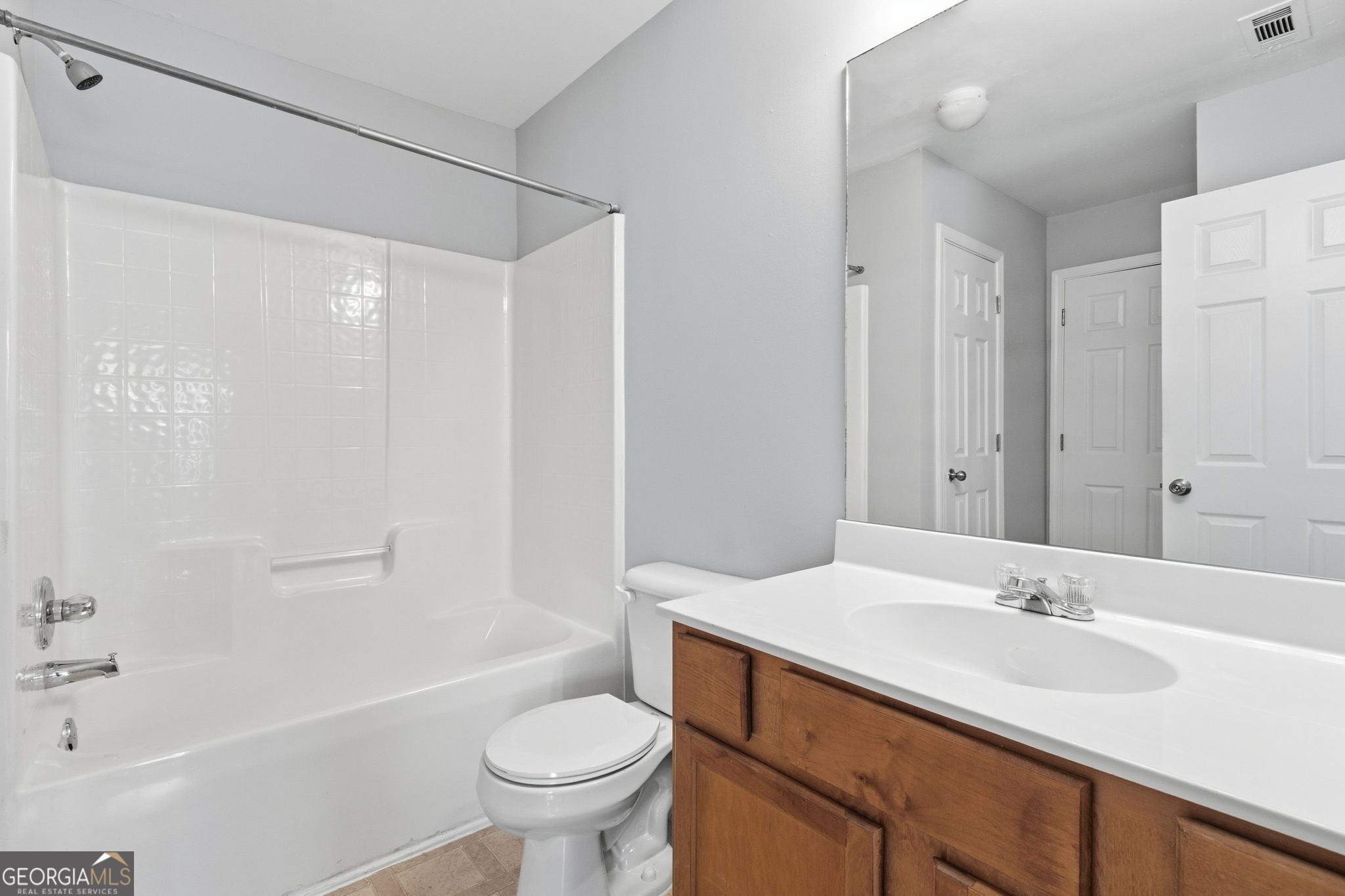 585 McWilliams Road SE # 2005