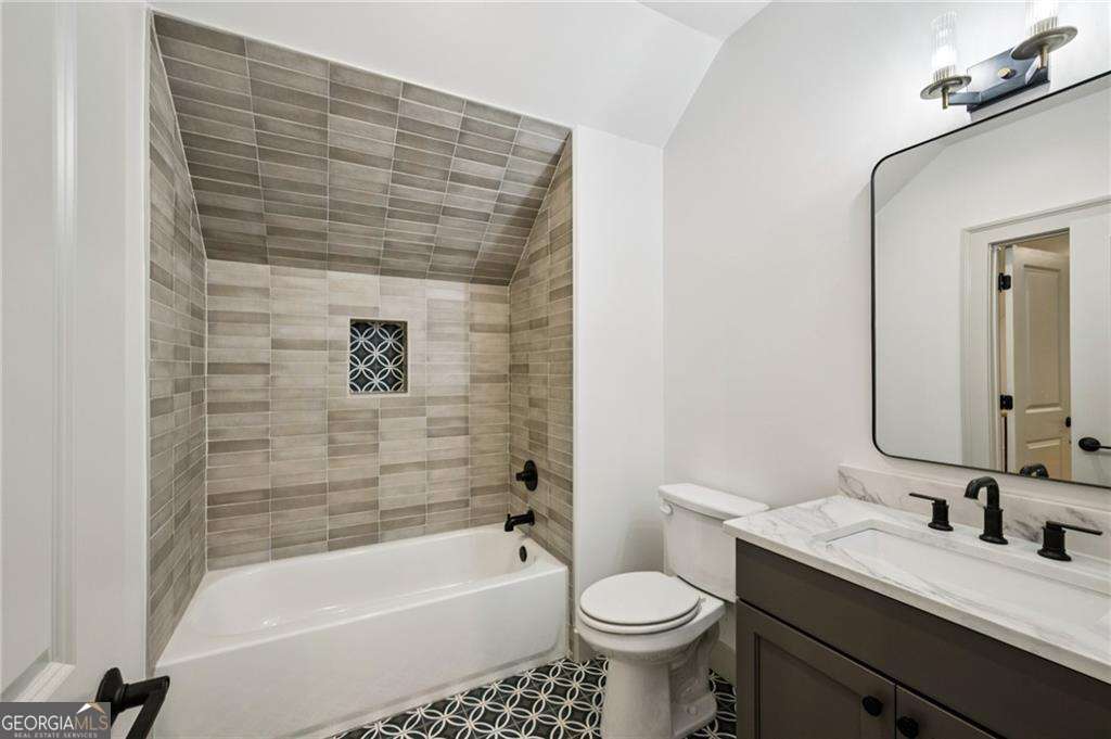 3756 Donaldson Drive