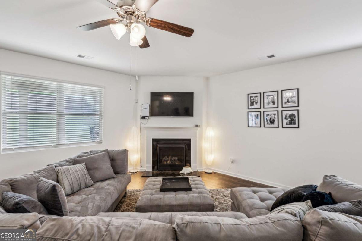 5320 Flat Rock Point
