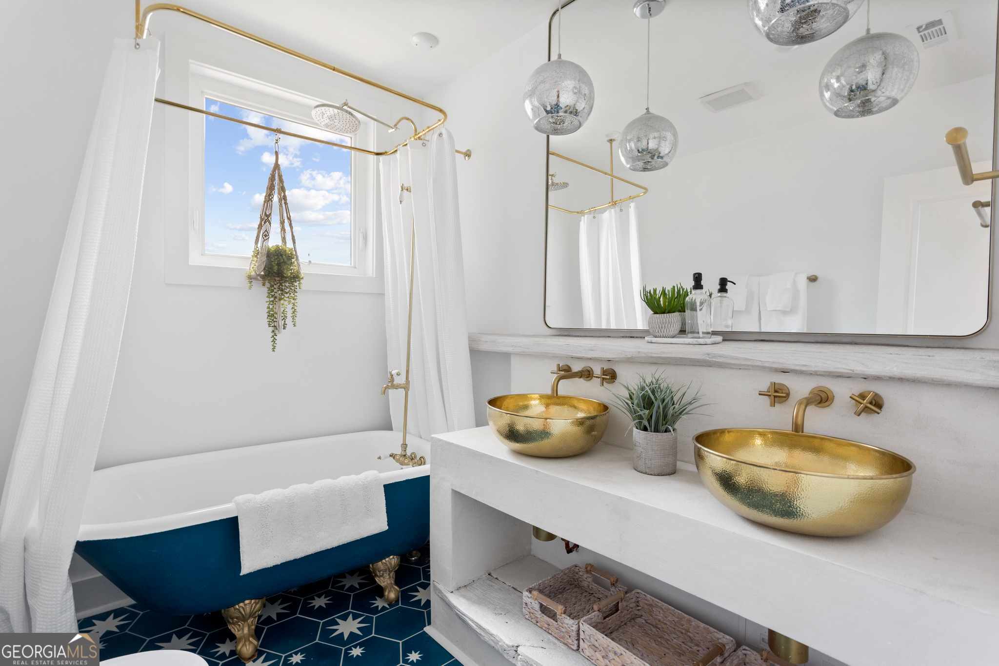 724 Charles Allen Drive NE # 4