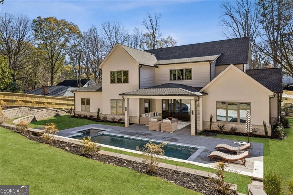 2854 N Thompson Road NE