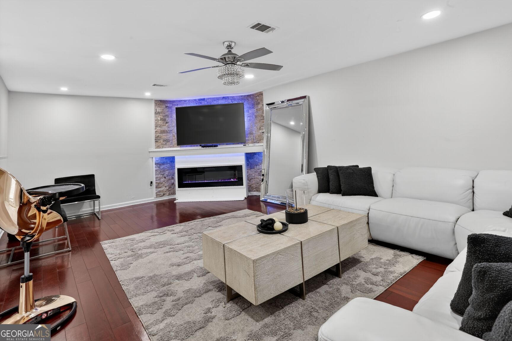 510 Platoro Court SW